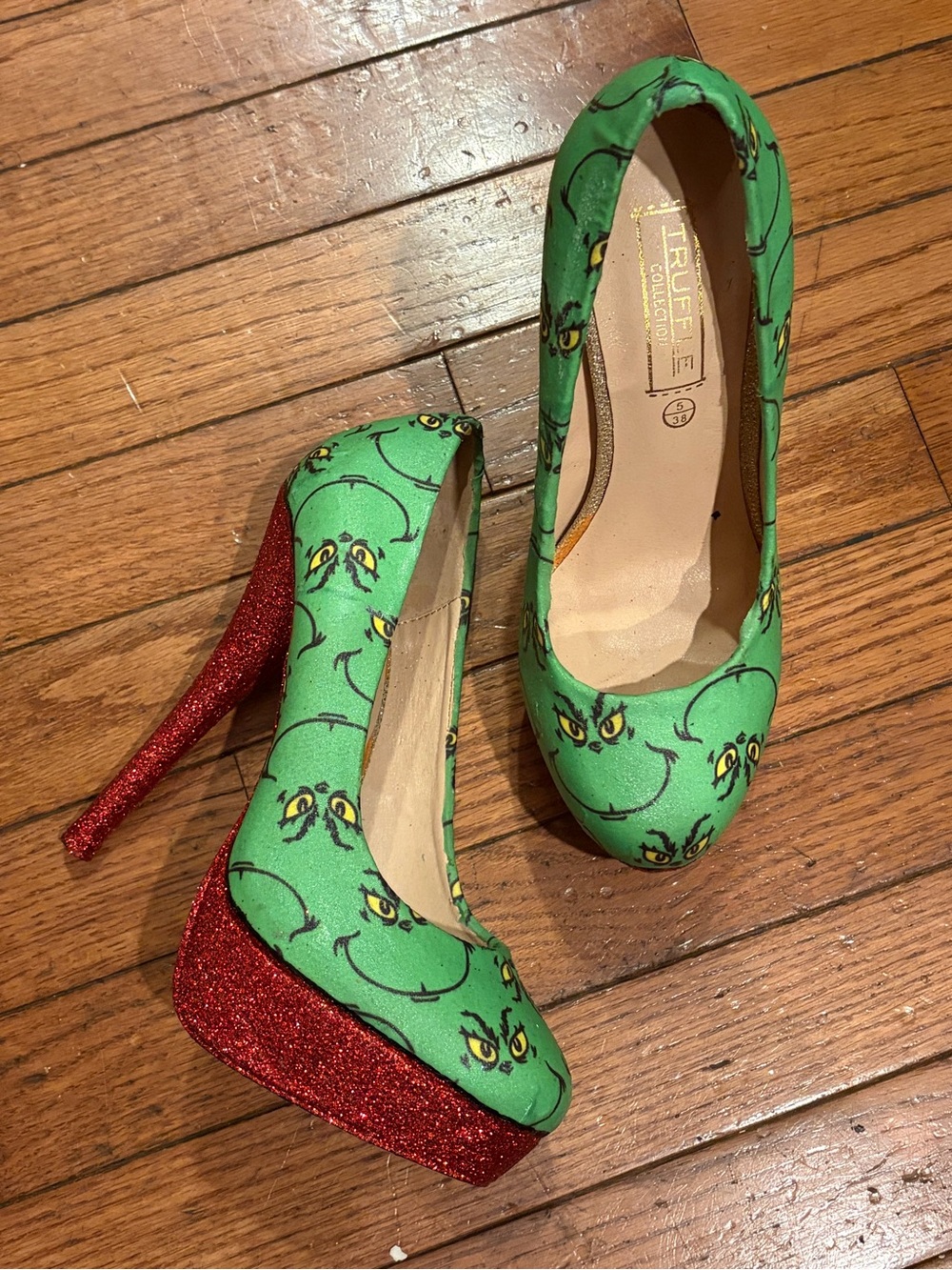 Truffle Collection Custom Green Upper Grinch With Red Glitter Heels size 5/38